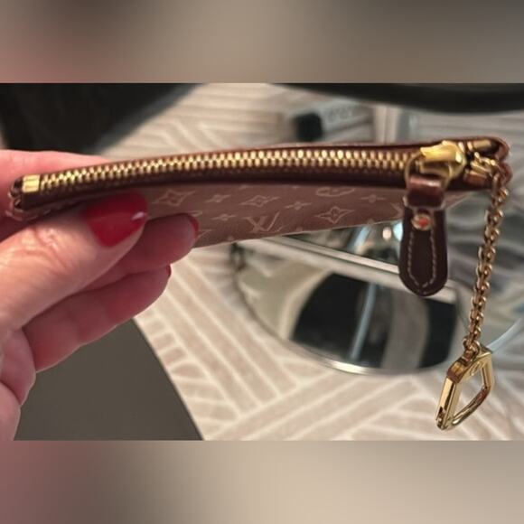 Louis Vuitton Pochette Clés leather Canvas key pouch ✨ - Picture 5 of 7